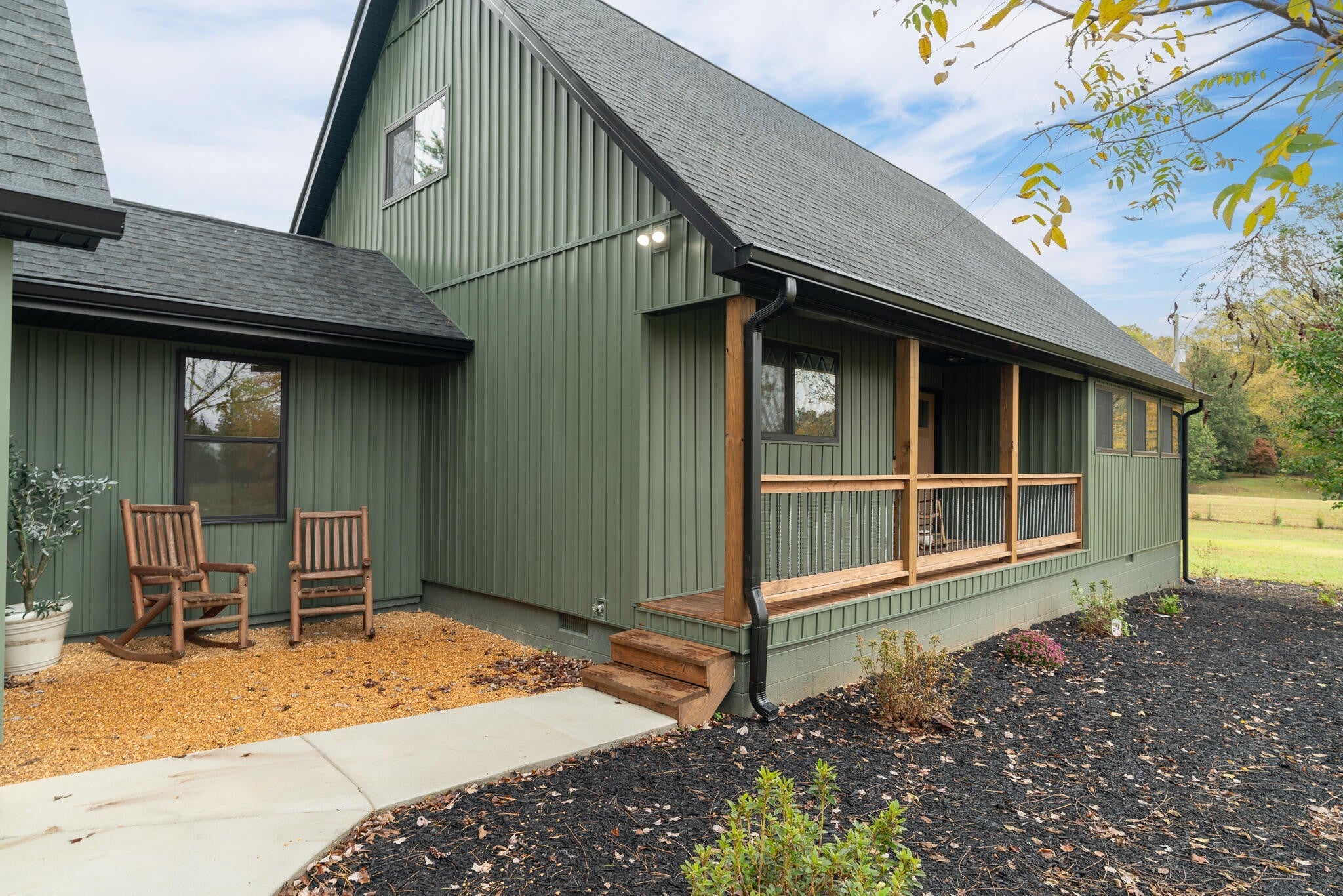 Photo of Listing #3039730