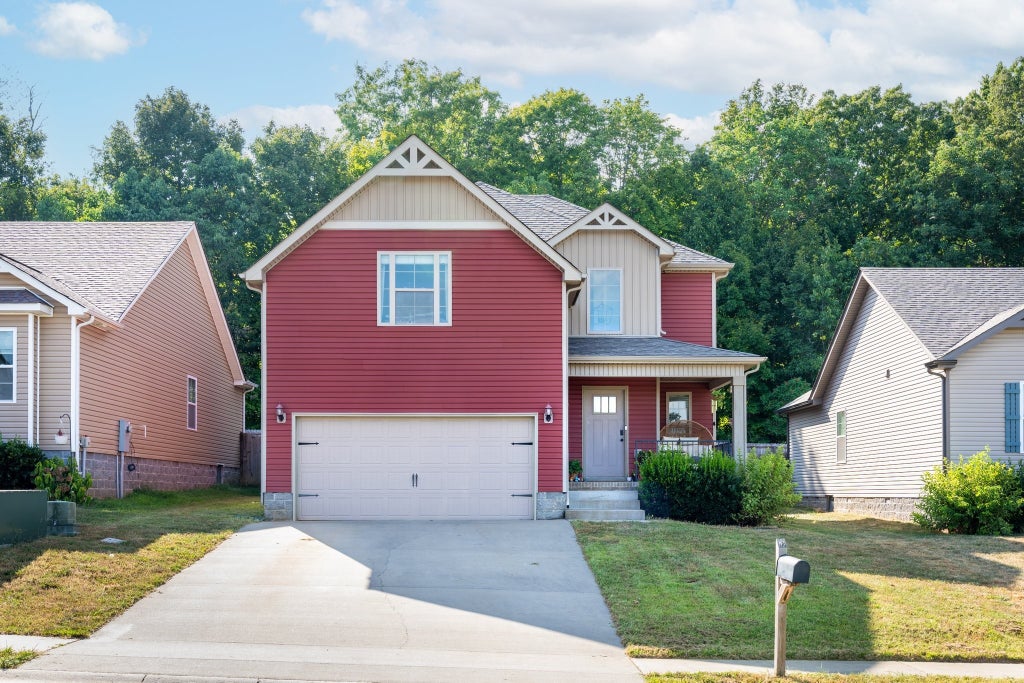 1389 Abby Lou Dr, Clarksville