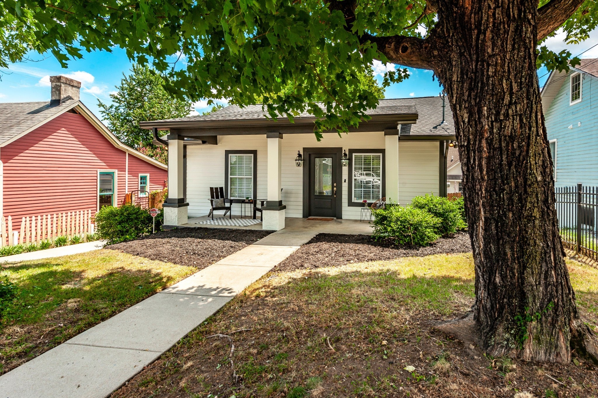 Photo of Listing #3039786