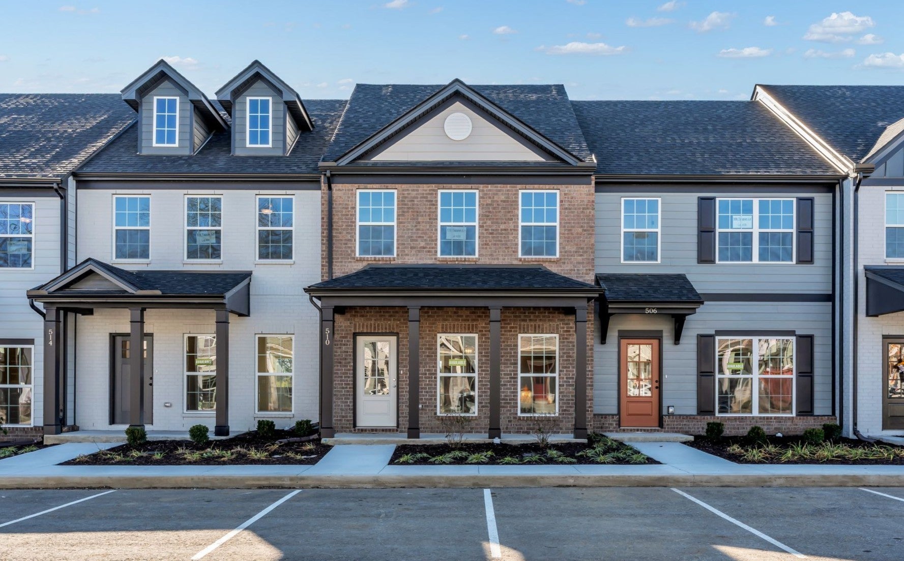 Photo of Listing #3039849