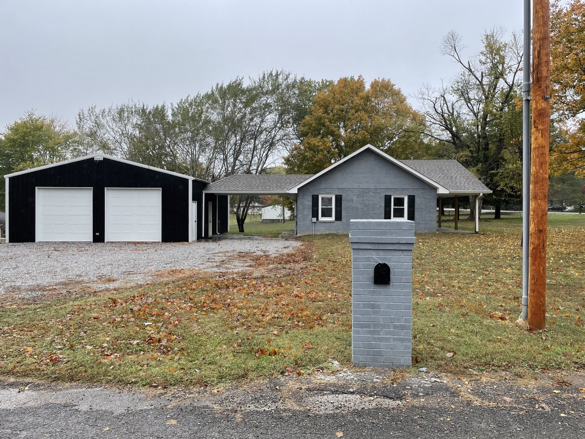 Photo of Listing #3039877