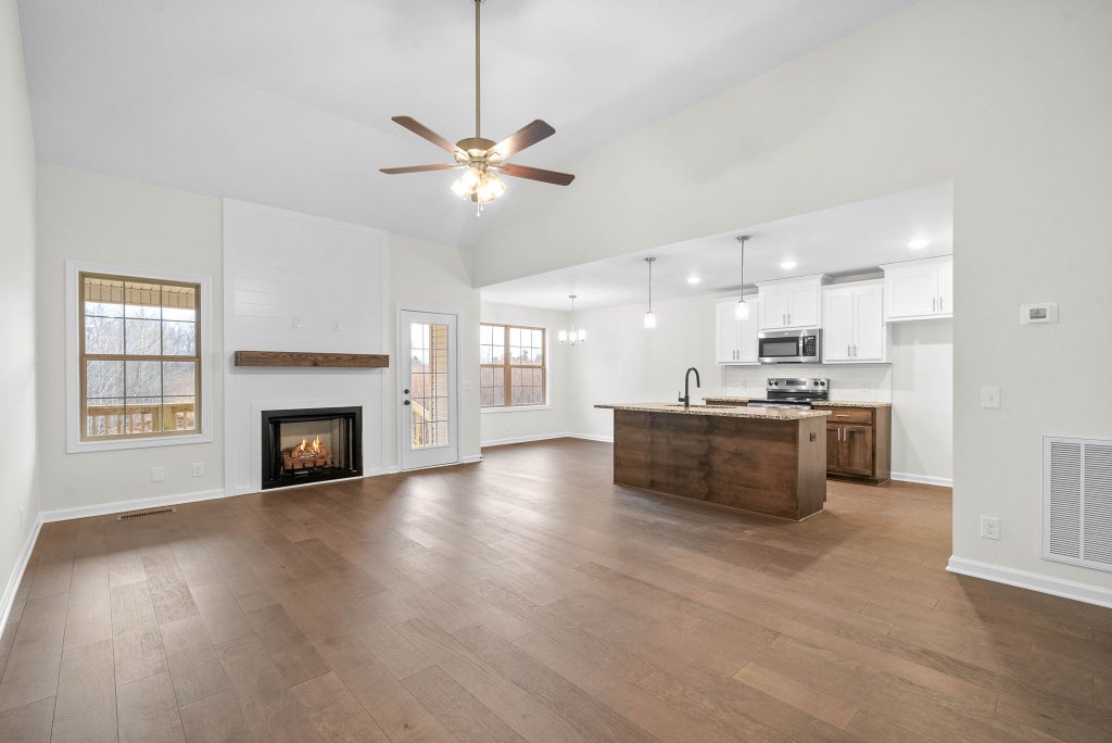 606 Liberty Park, Clarksville