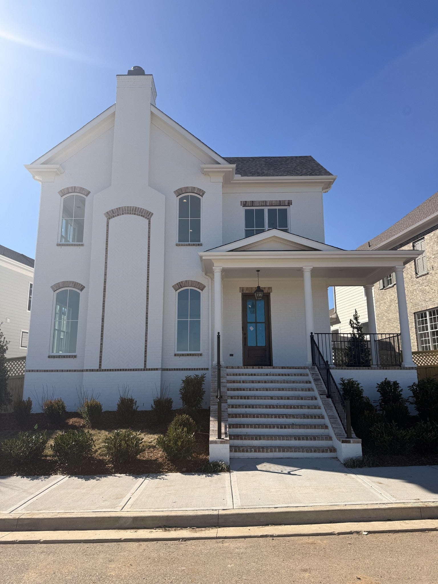 Photo of Listing #3040370