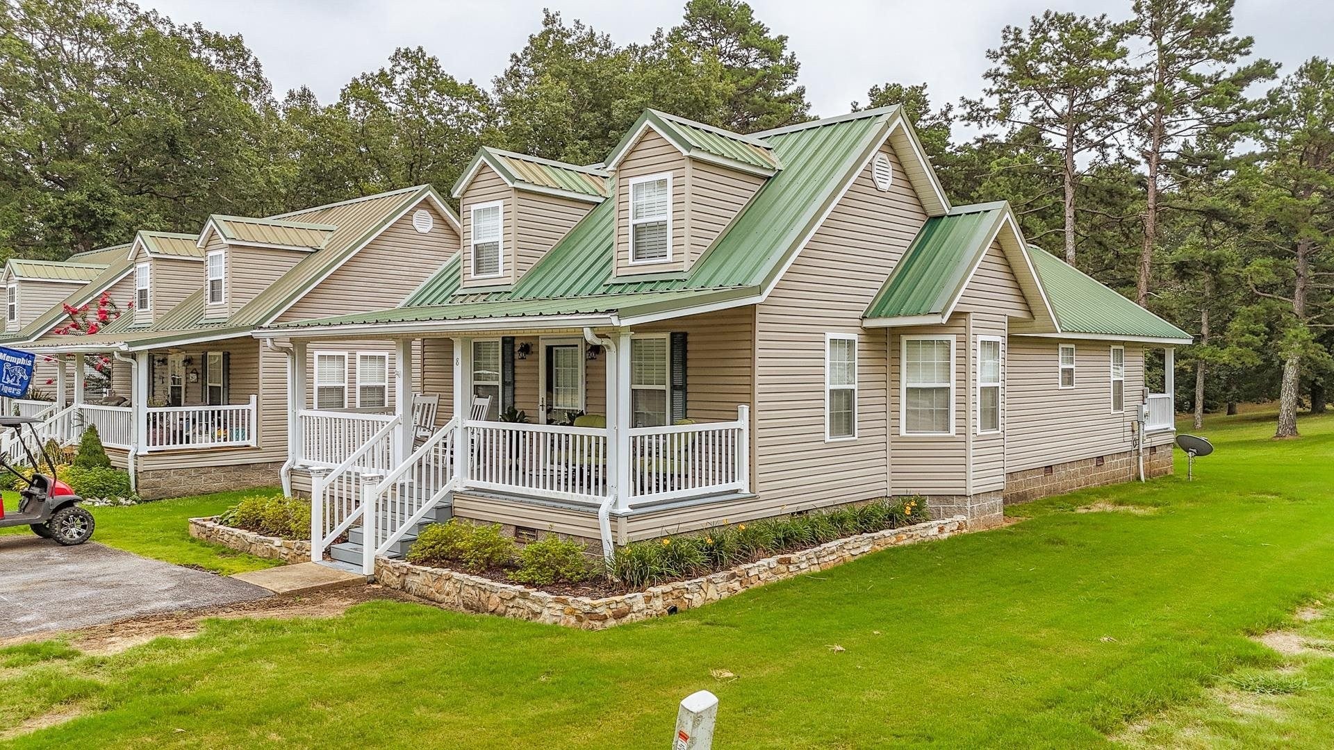 Photo of Listing #3040404