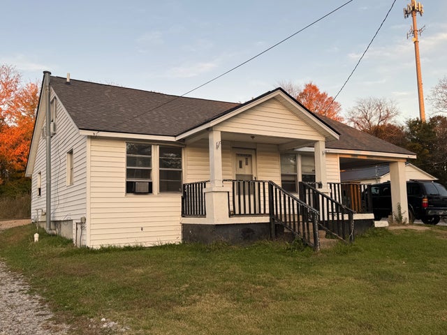 122 Pond Rd, Dickson