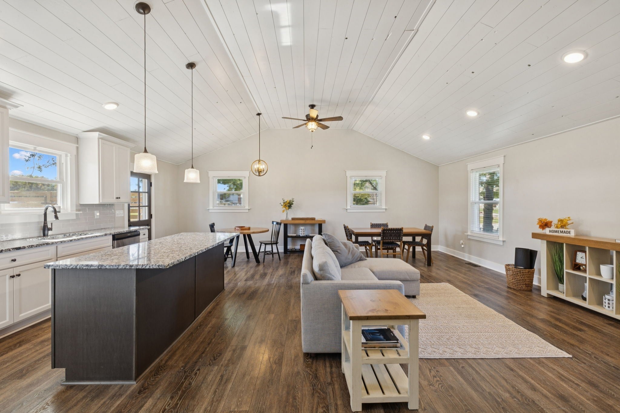 Residential Real Estate for sale in Burns, TN