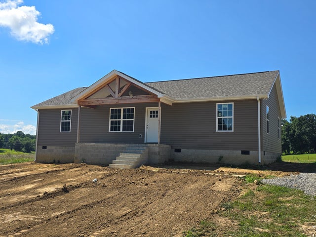 1190 Hutchins Rd, McMinnville