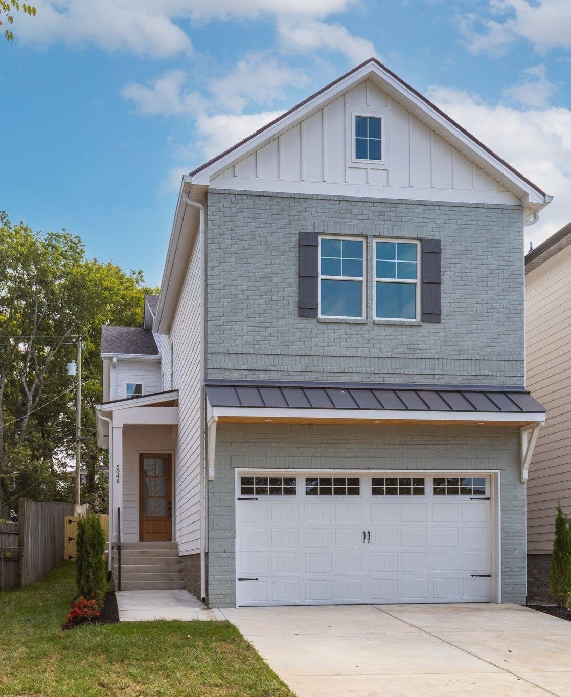 Photo of Listing #3041678