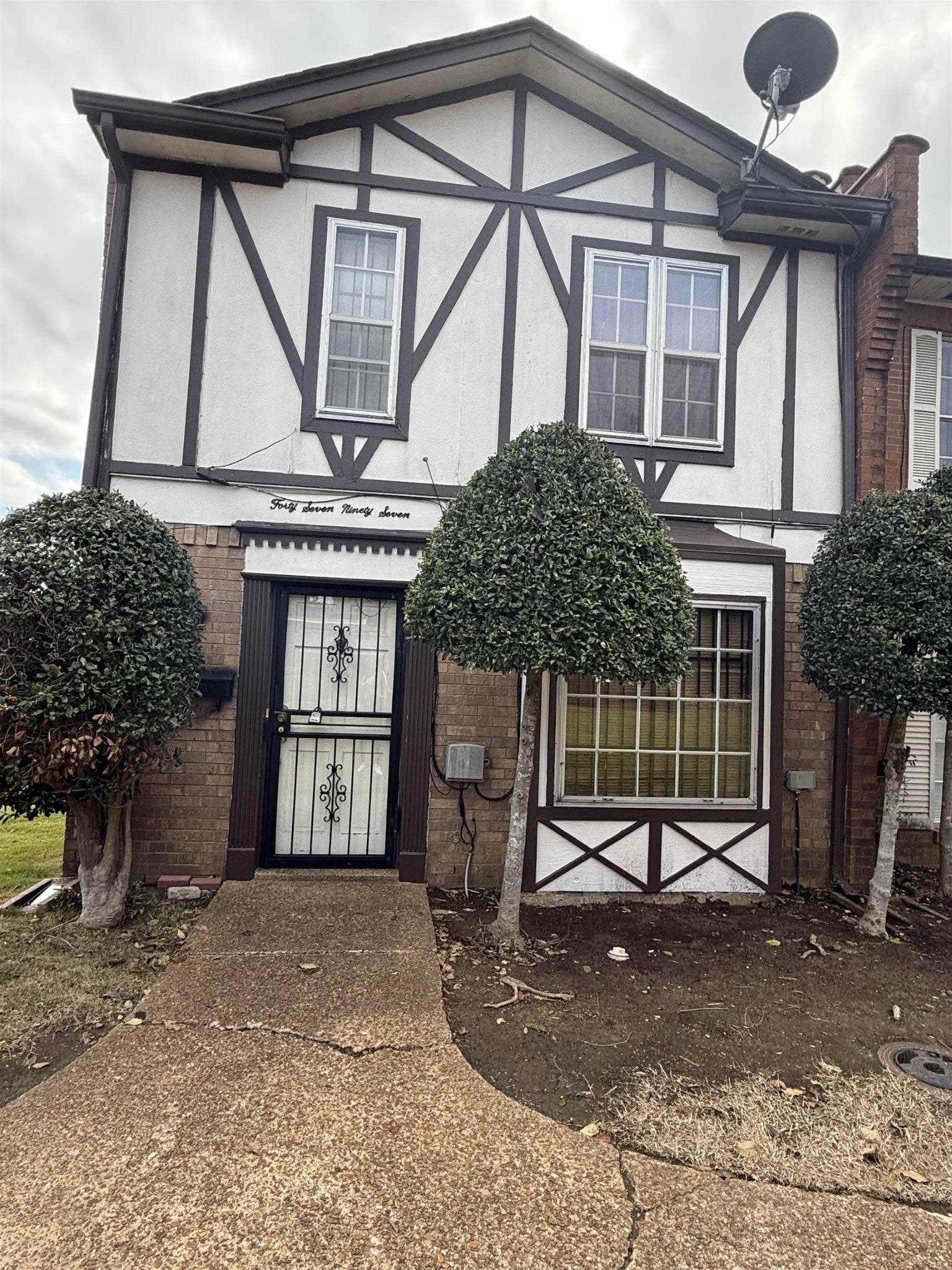 Photo of Listing #3041697