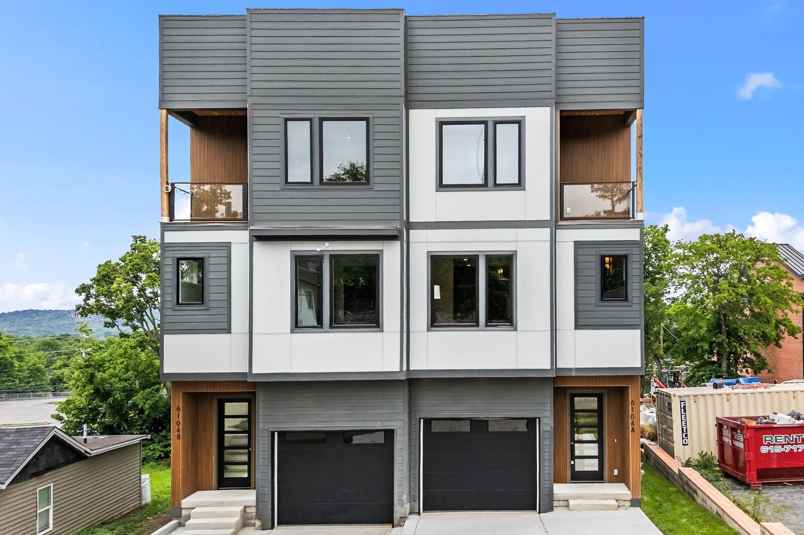 Photo of Listing #3041698