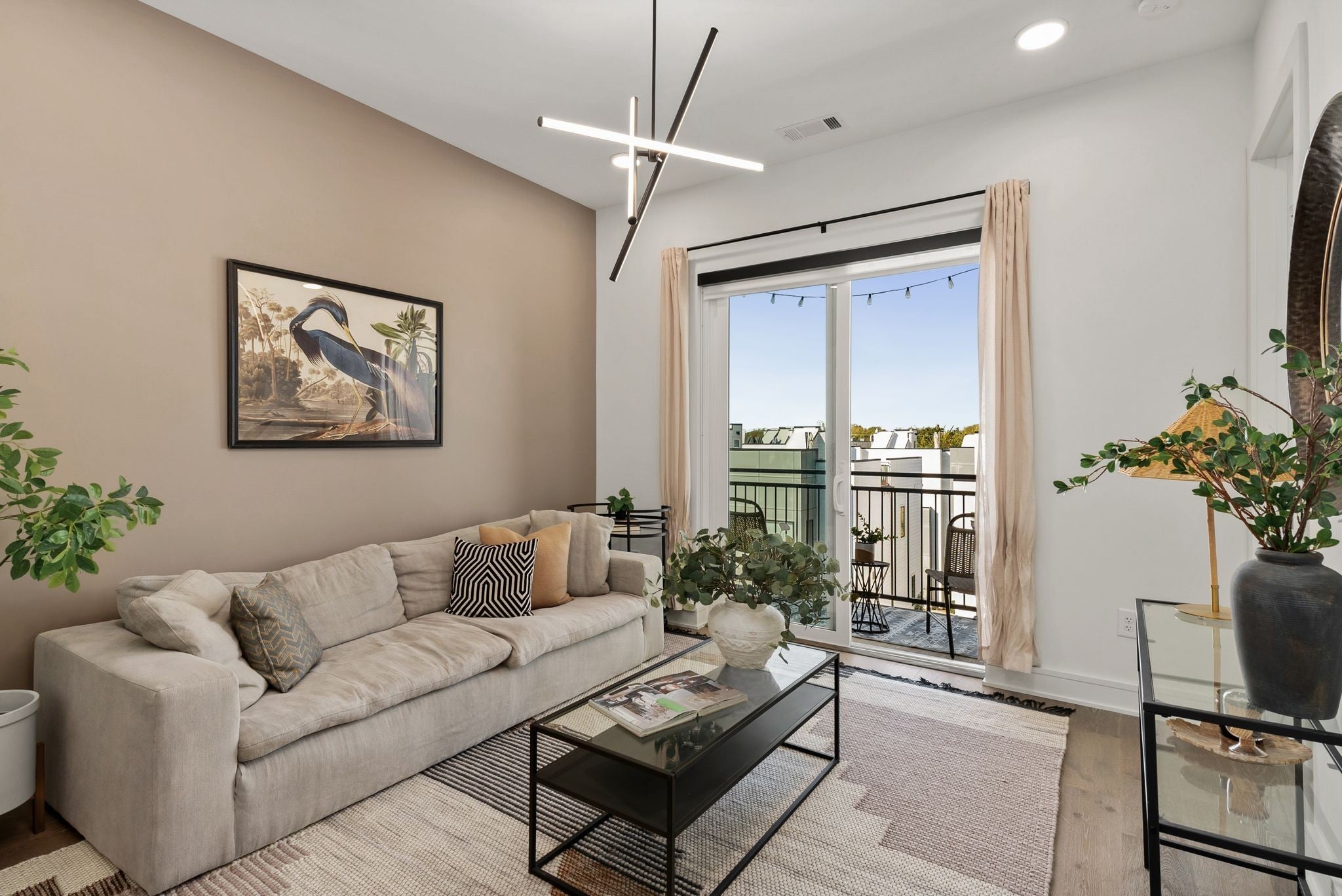 Photo of Listing #3041775