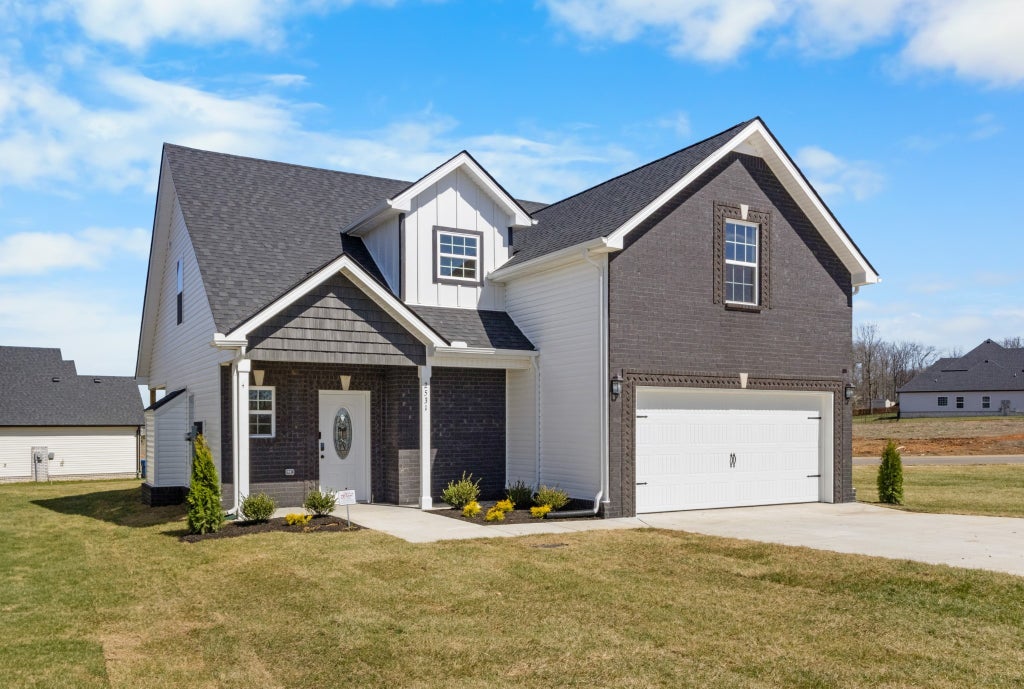 2531 Rafiki Dr, Clarksville