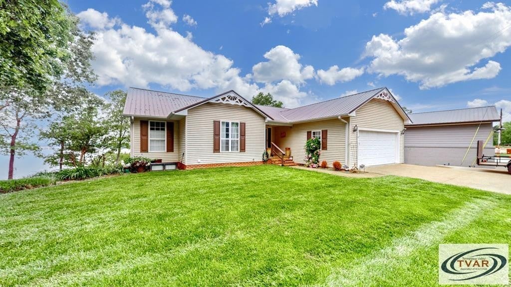 Photo of Listing #3041807