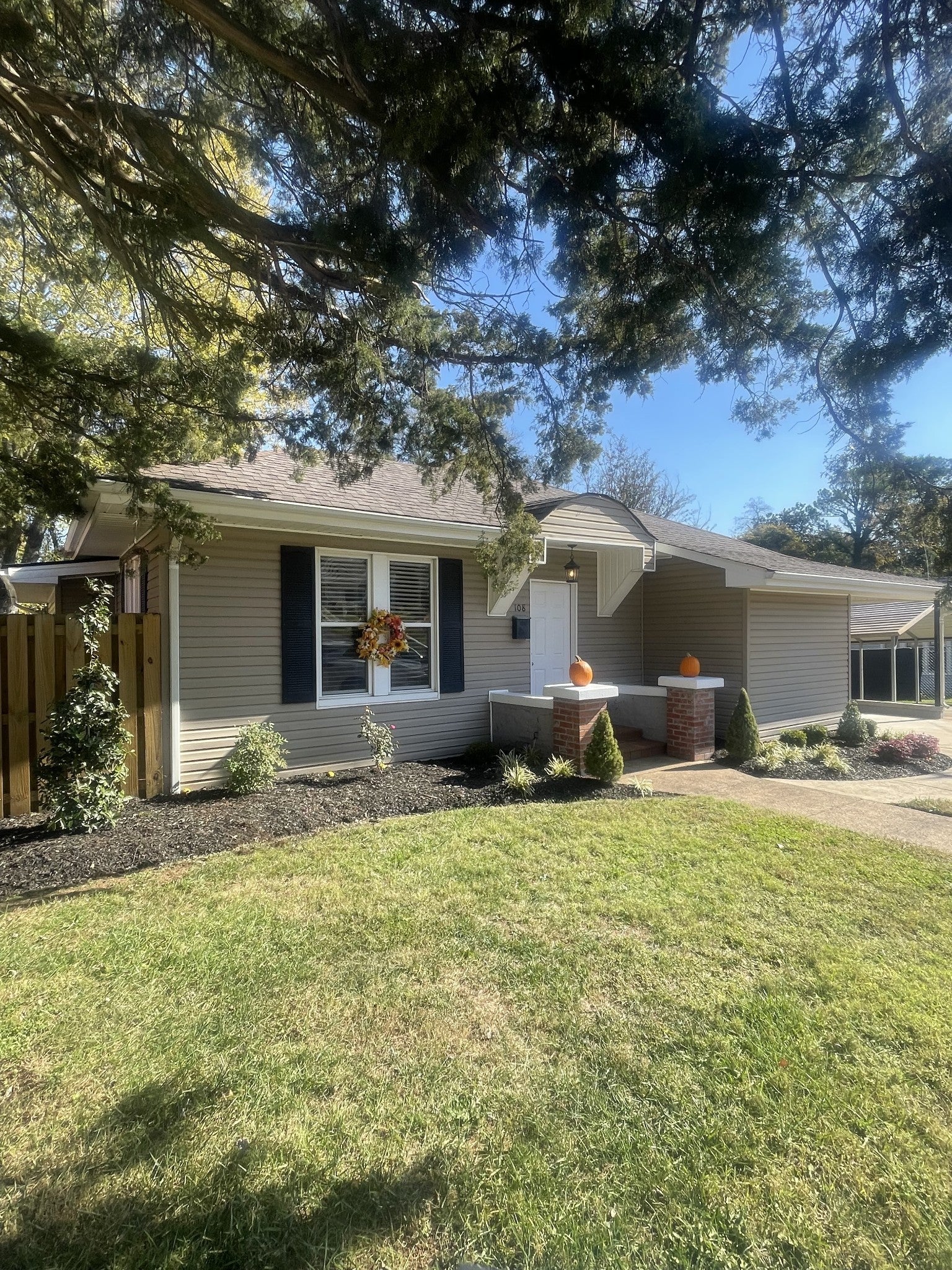 Photo of Listing #3041815