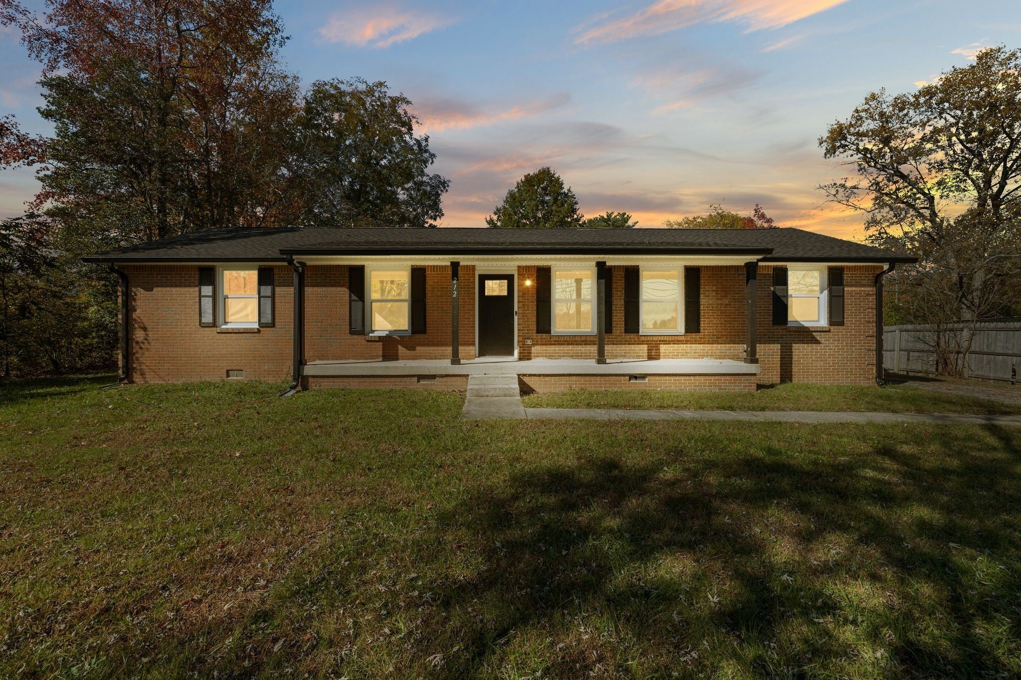 Photo of Listing #3041854