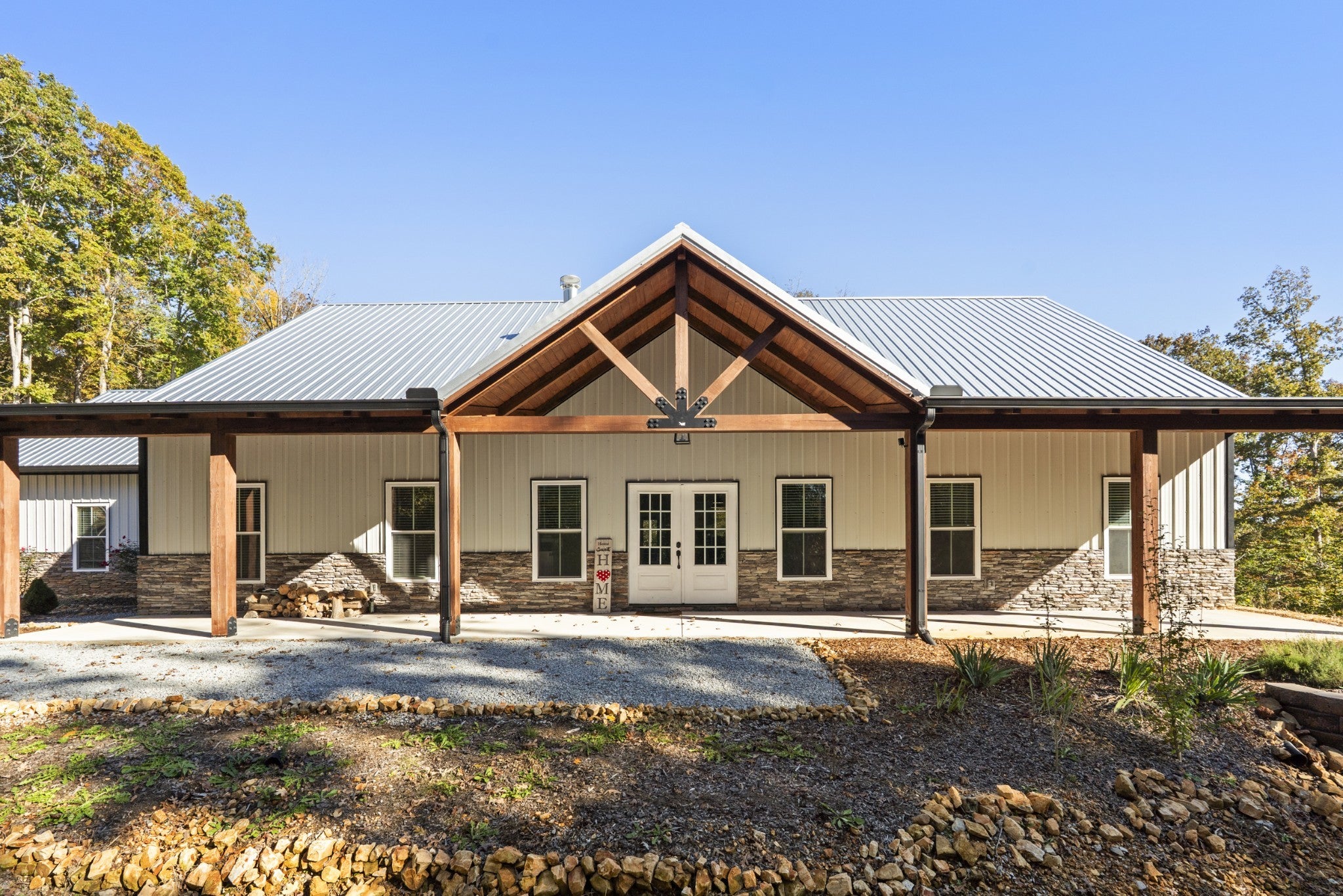 Photo of Listing #3041935