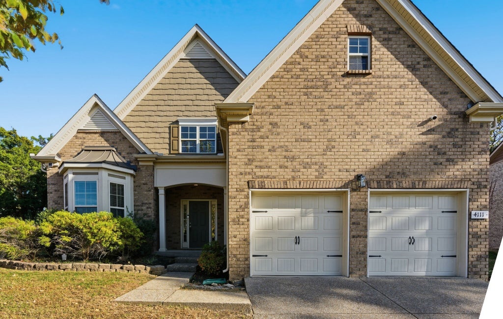 4111 Oakstone Dr, Smyrna