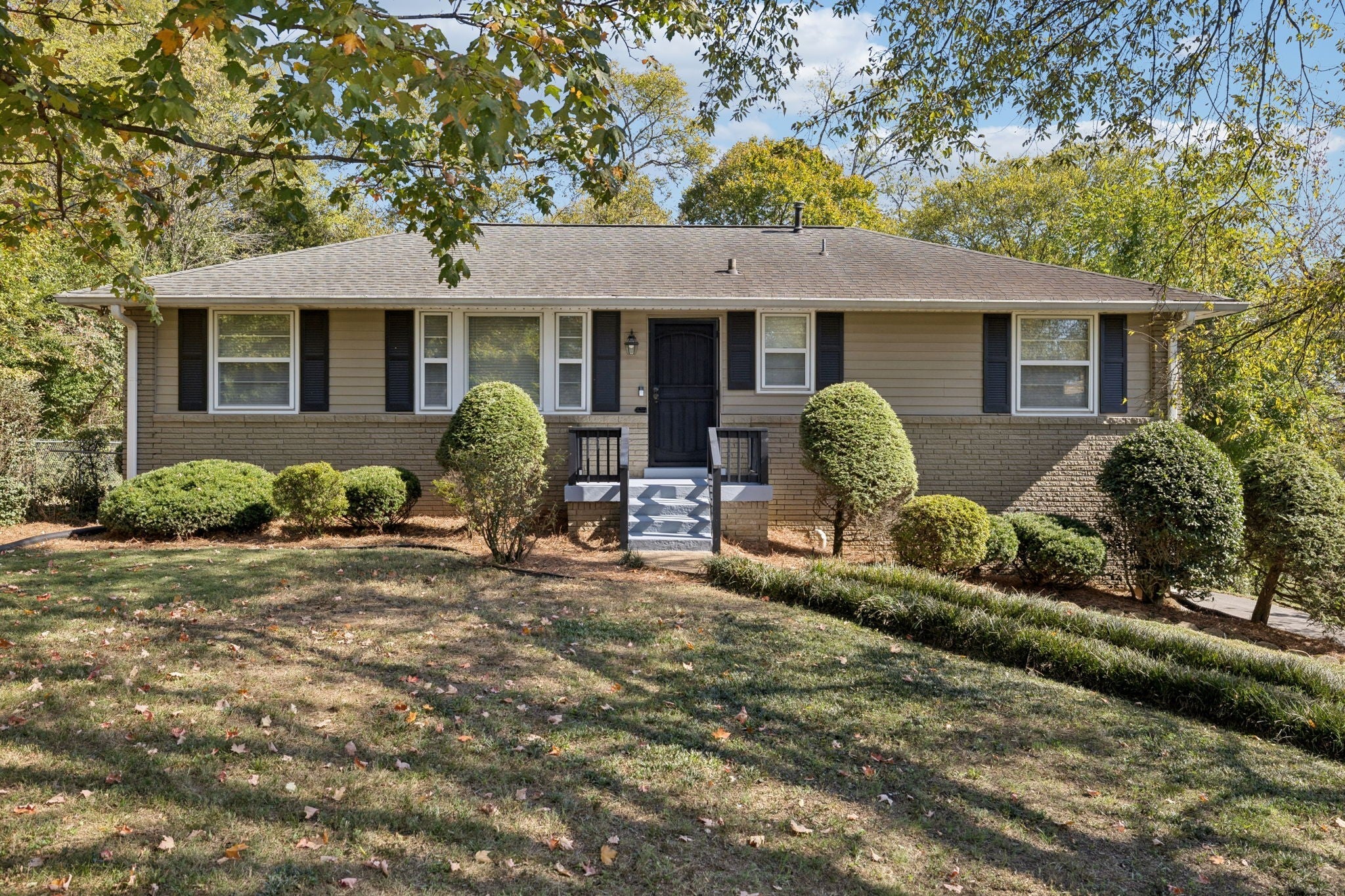 Home for sale in 3214 Toddway Ct Nashville, TN