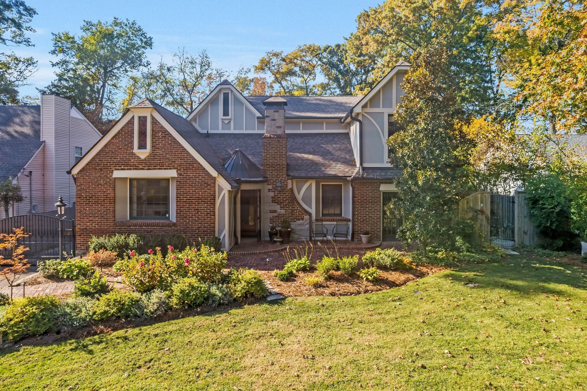 Photo of Listing #3042123