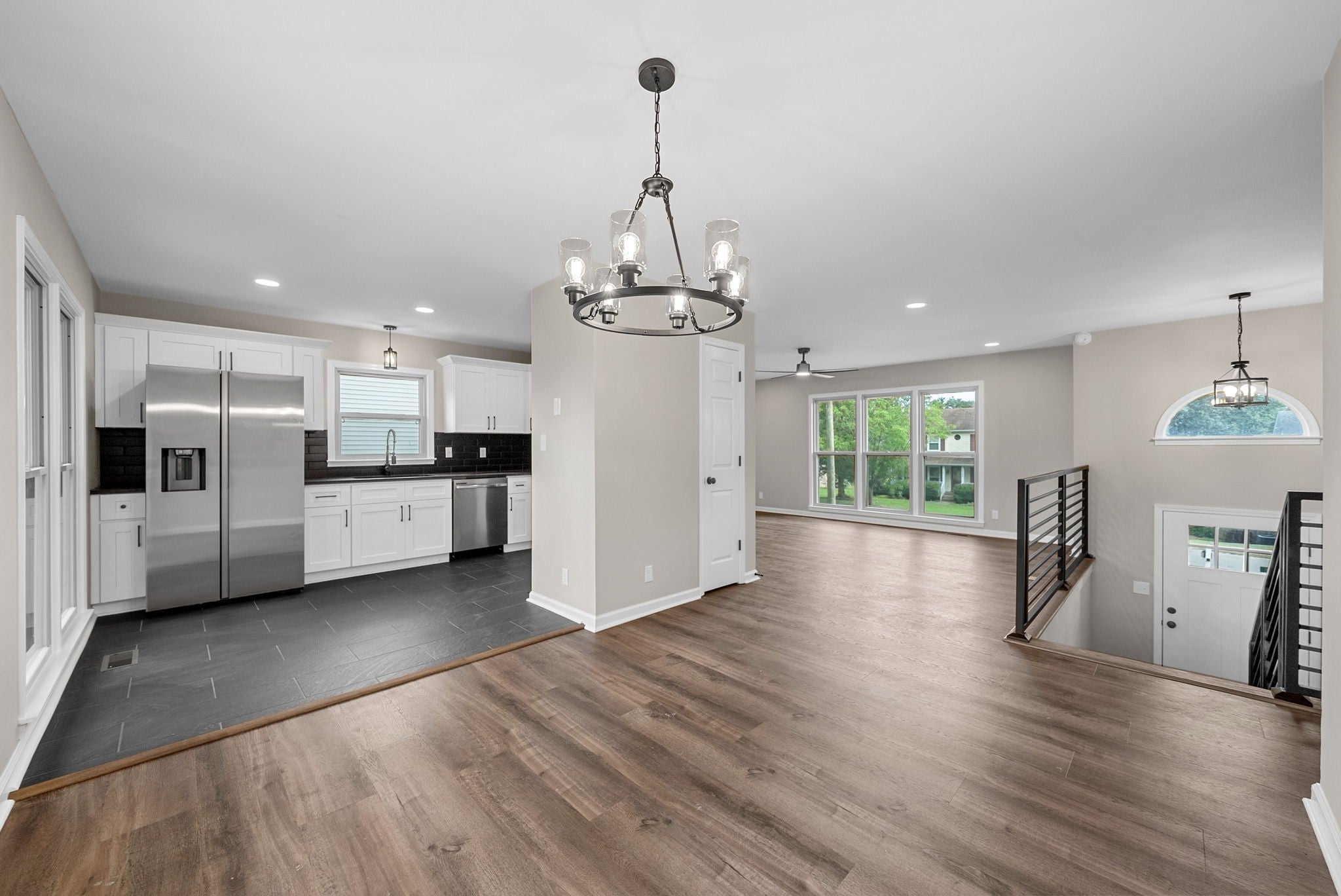 Photo of Listing #3042129