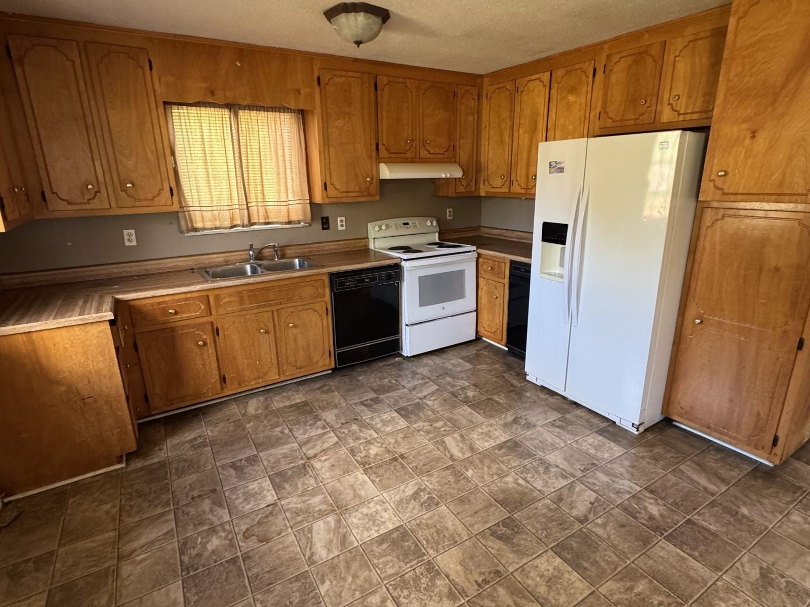 Photo of Listing #3042349