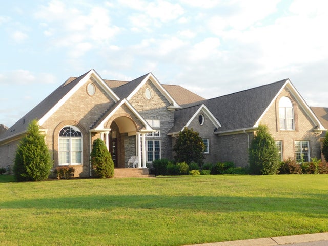 131 Grandview Cir, Gallatin