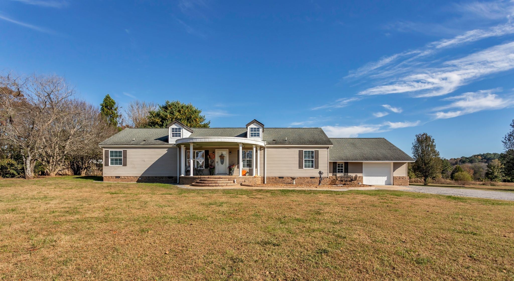 Photo of Listing #3042459