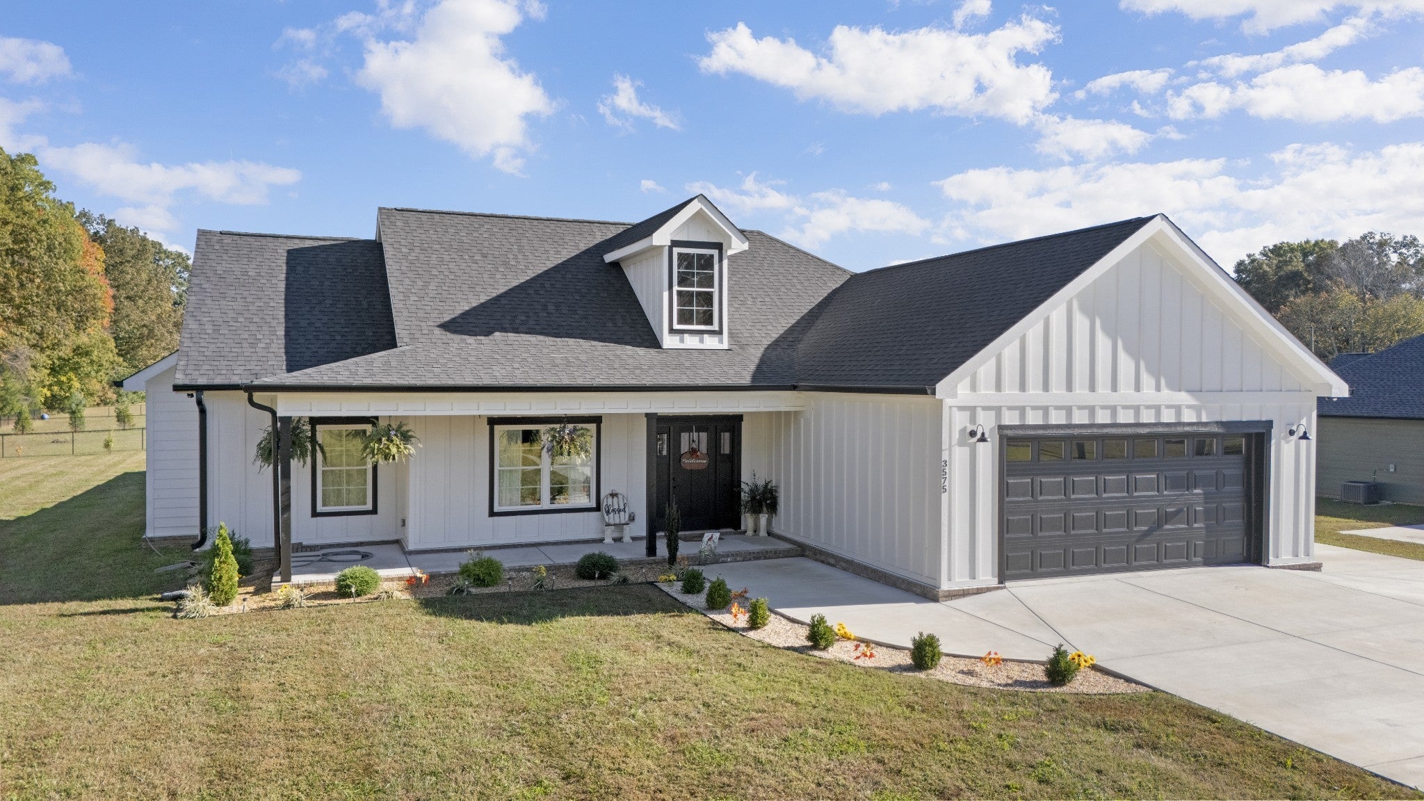 Photo of Listing #3042475