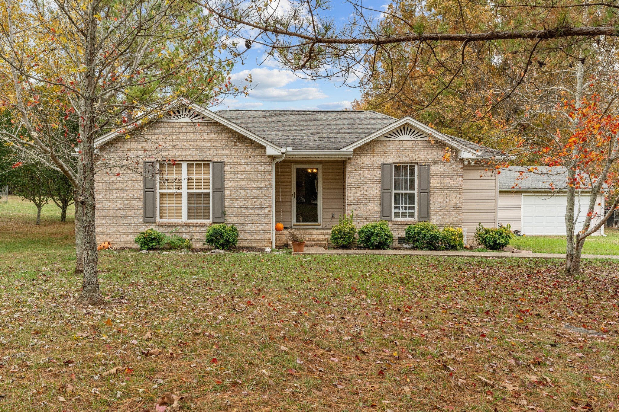 Photo for MLS 3042485 in 111 S Lovers Ln Lebanon, TN - 37090