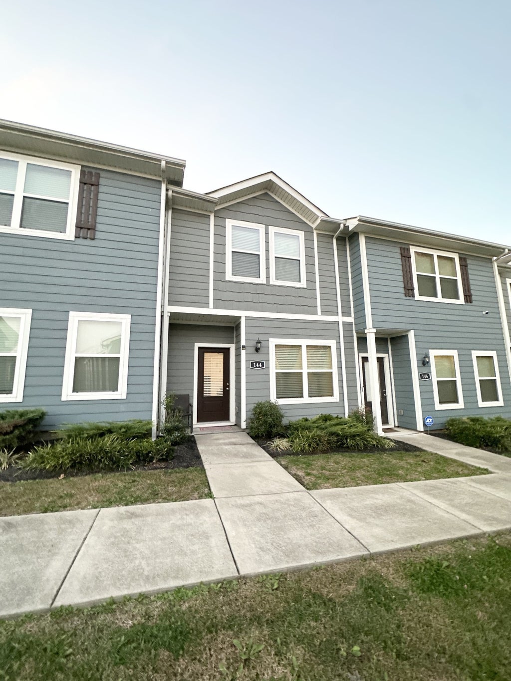 144 Ofner Dr, La Vergne