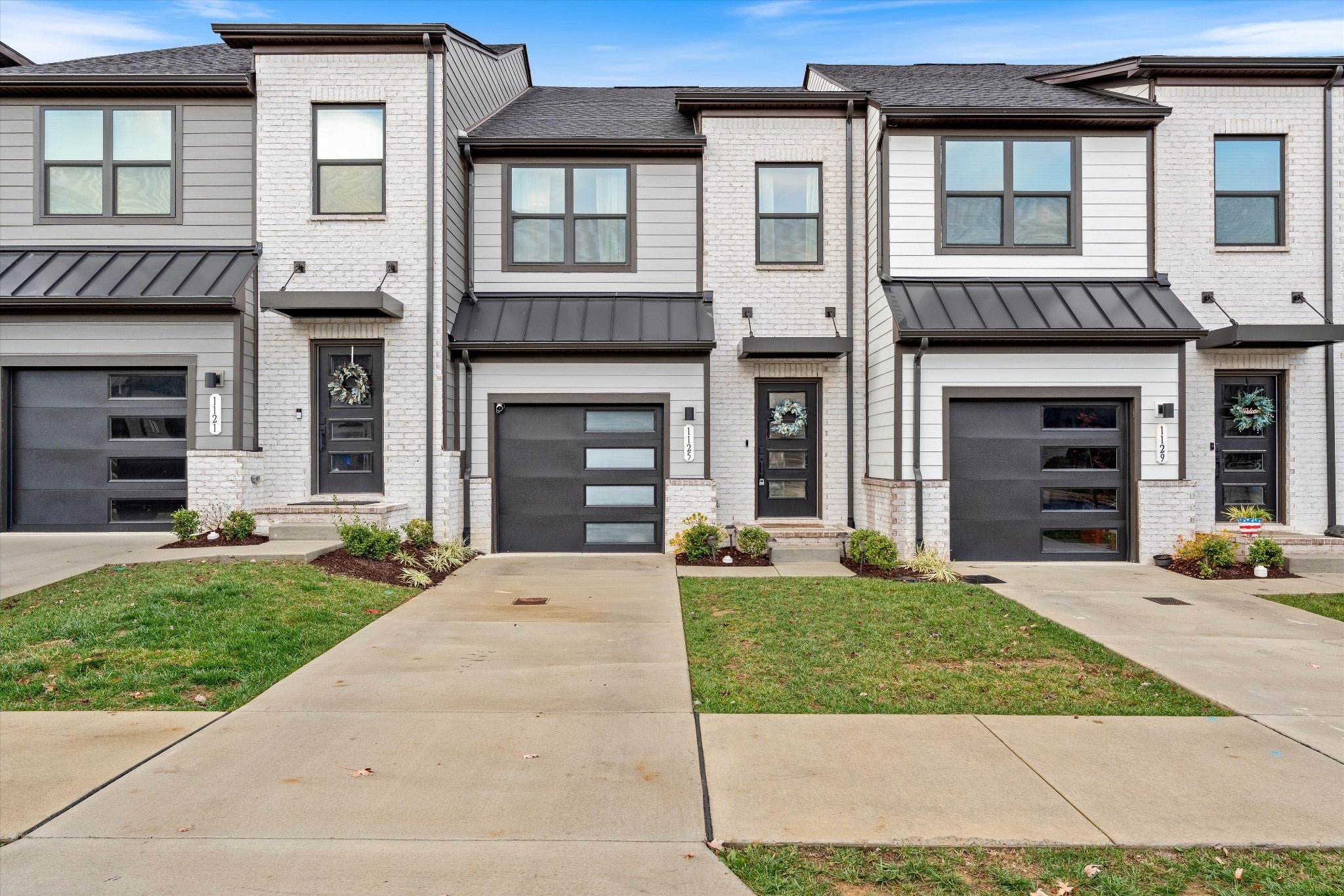 Photo of Listing #3042679