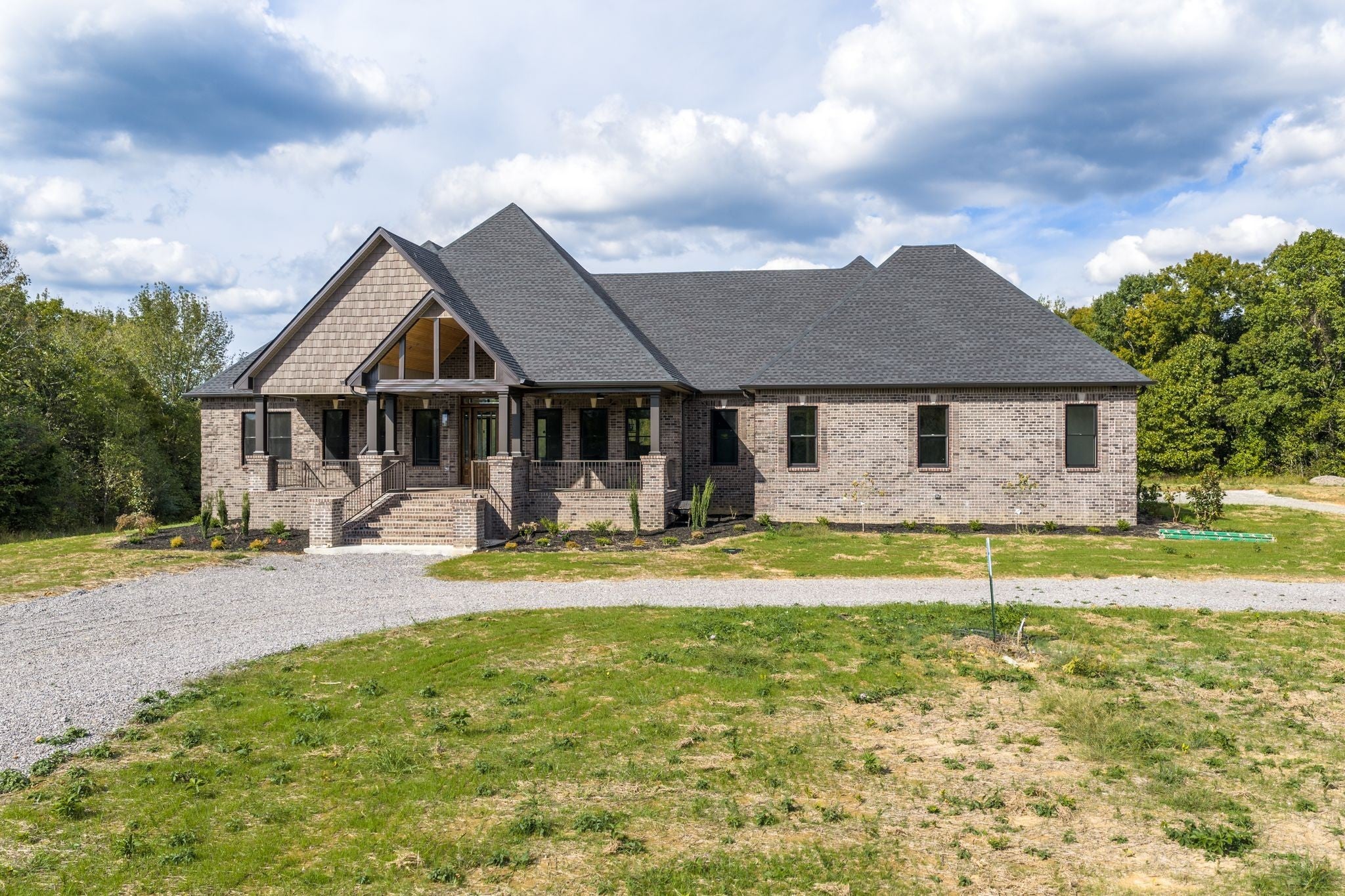 Photo of Listing #3042736