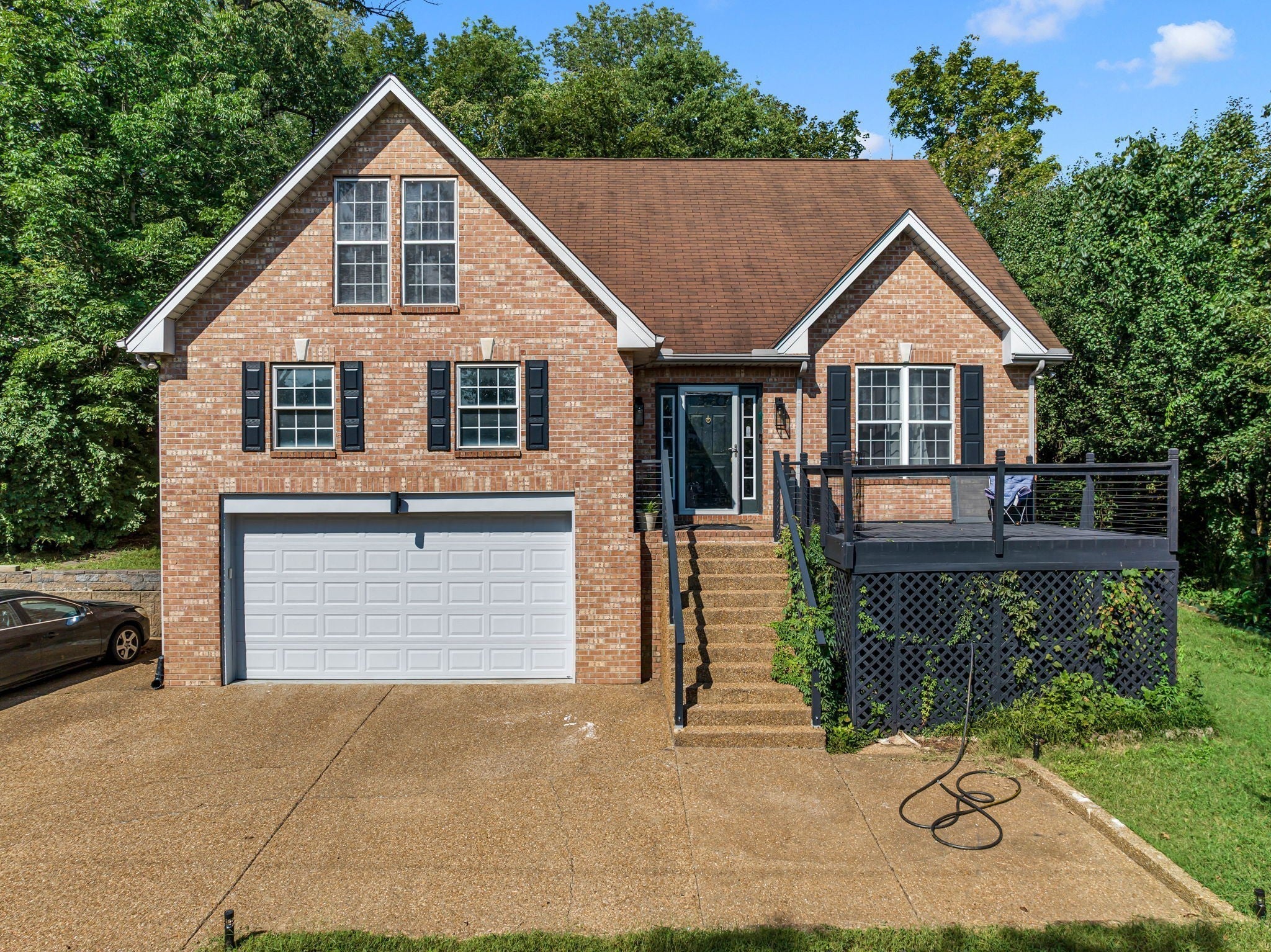 Photo of Listing #3042878