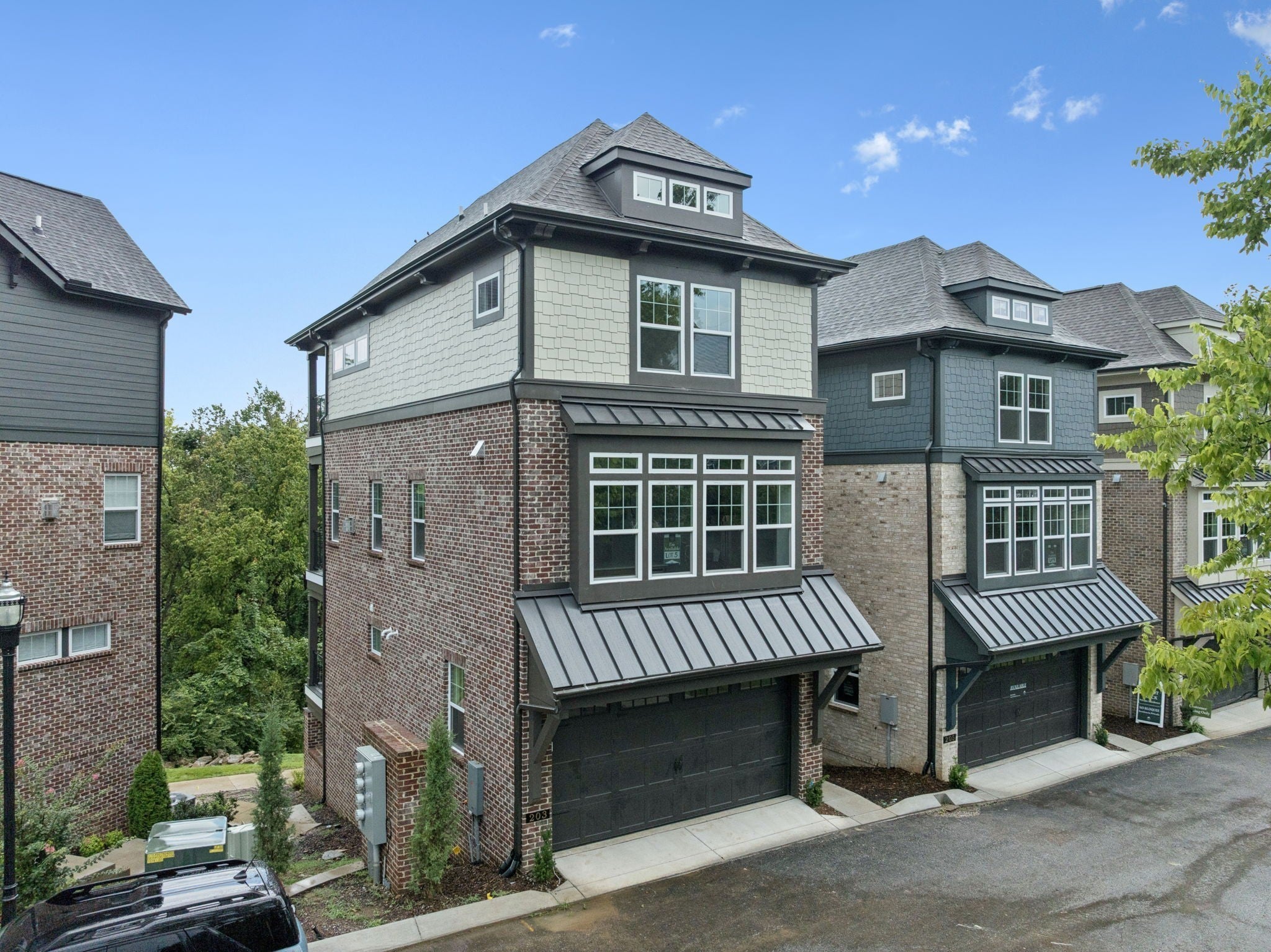 Photo of Listing #3042983