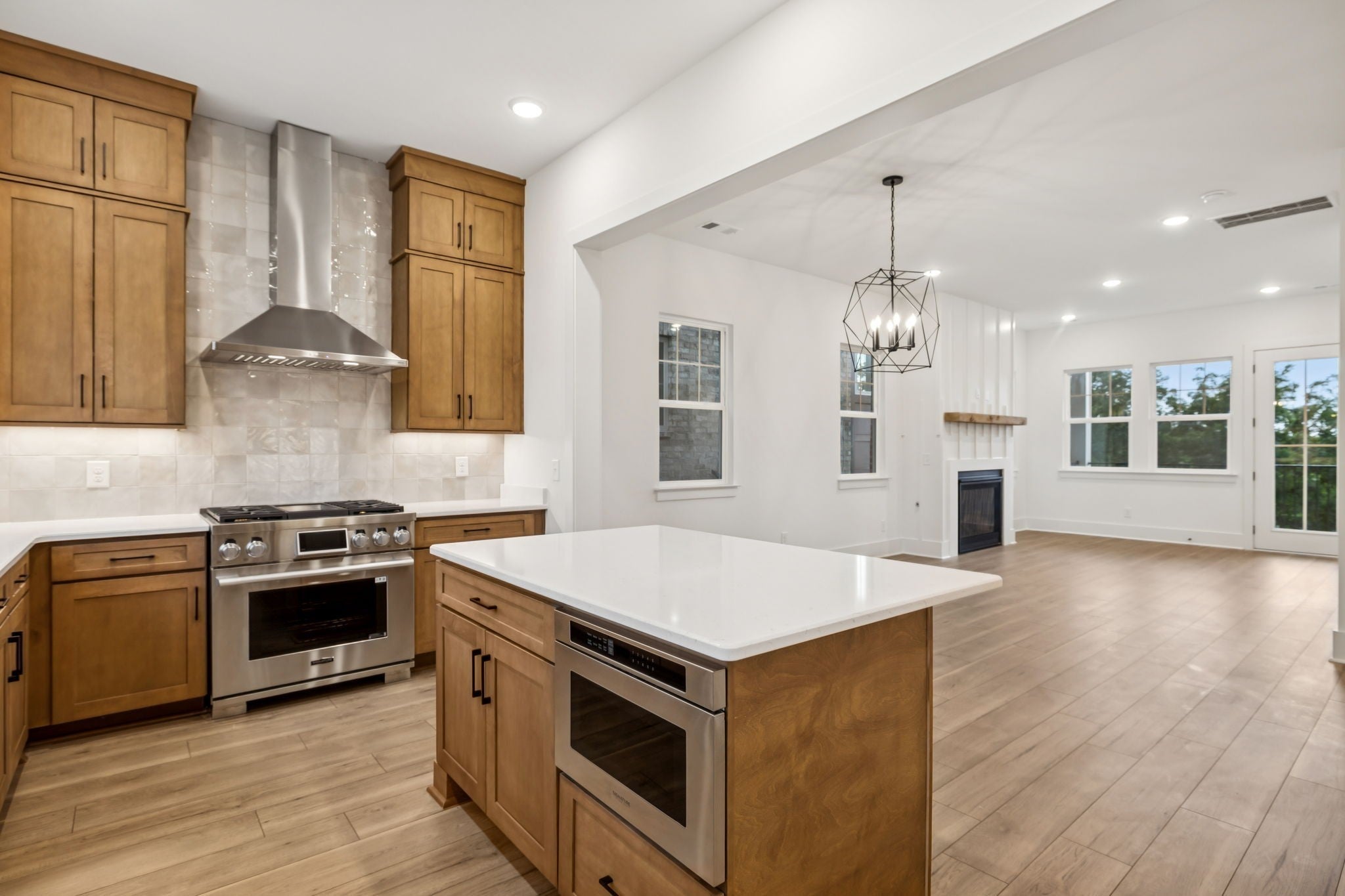 Photo of Listing #3042984