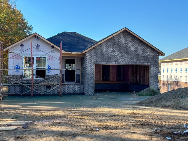 603 Shadow Dr, Shelbyville