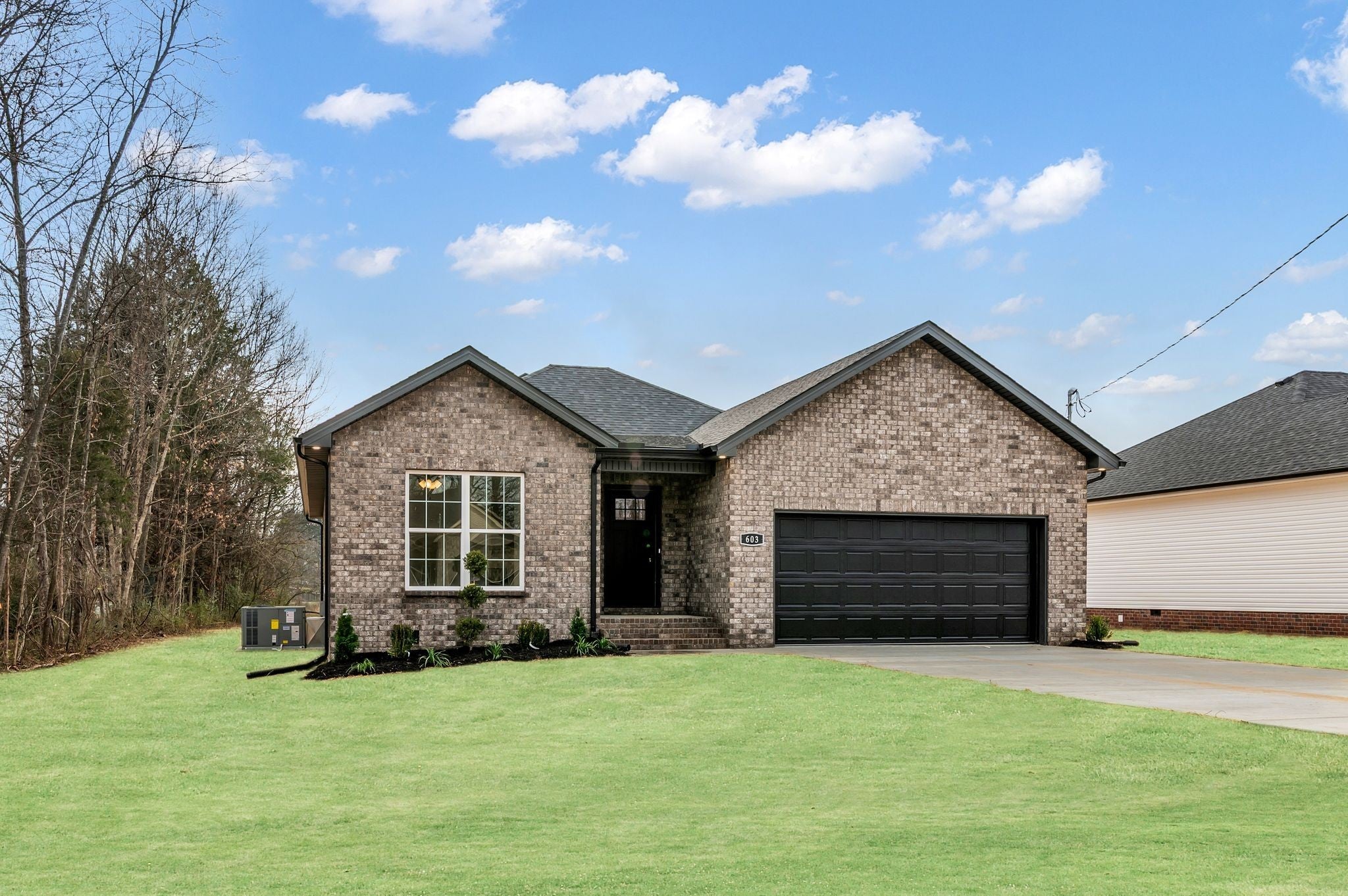 Photo of Listing #3043145