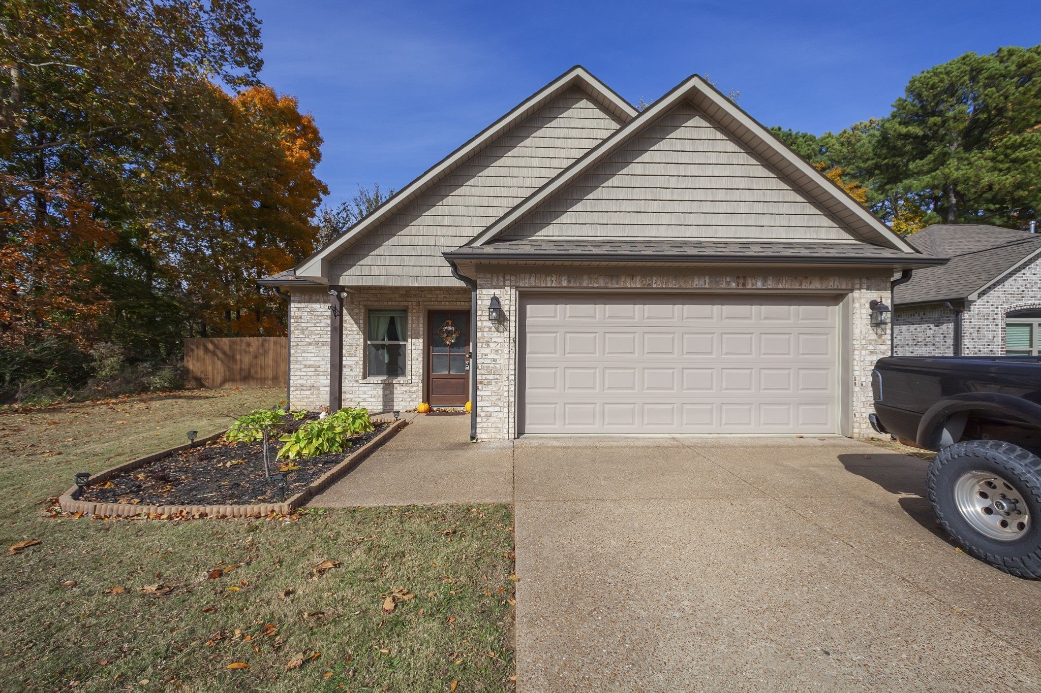 Photo of Listing #3043424