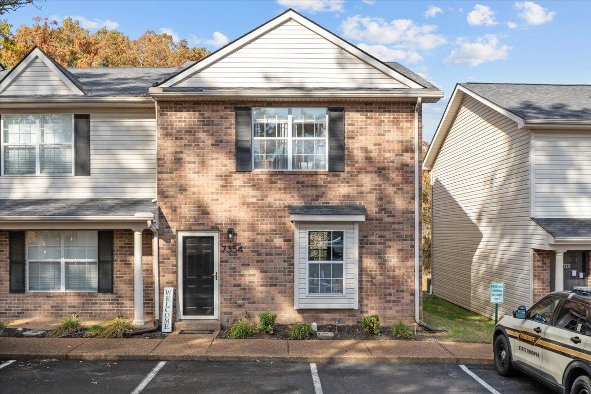 Photo of Listing #3043563