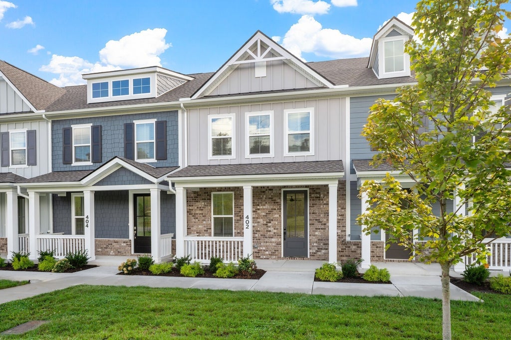 402 Blair Rd, Smyrna