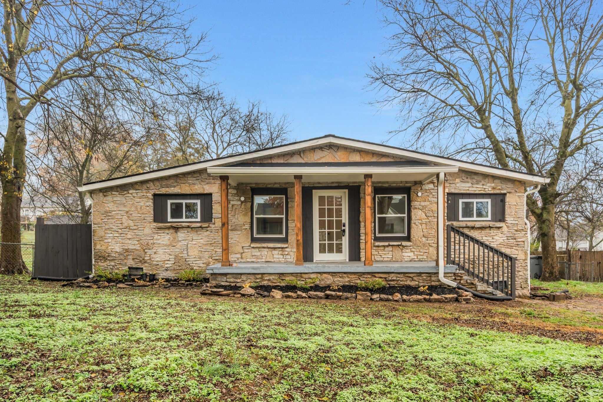 Photo of Listing #3043799