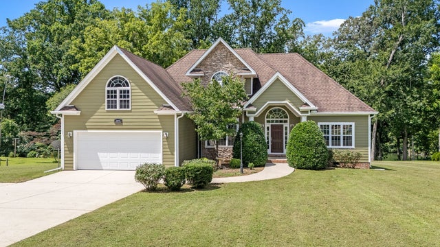 995 Dripping Springs Rd, Winchester