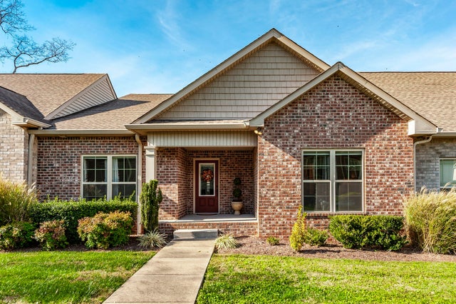 136 Odie Ray St B, Gallatin