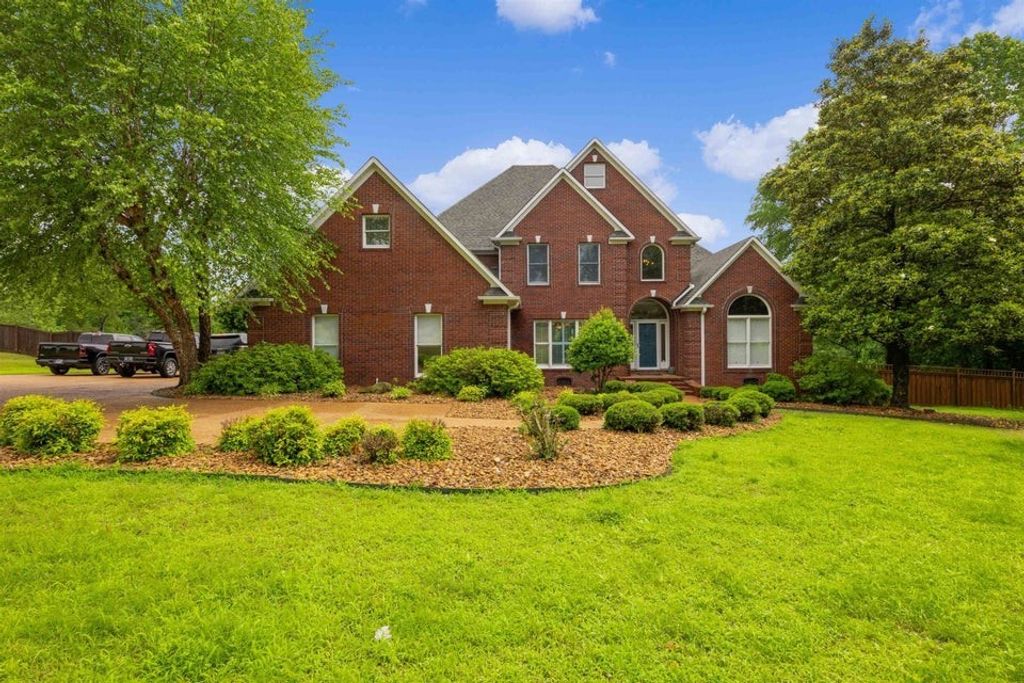294 Beasley Dr, Lexington