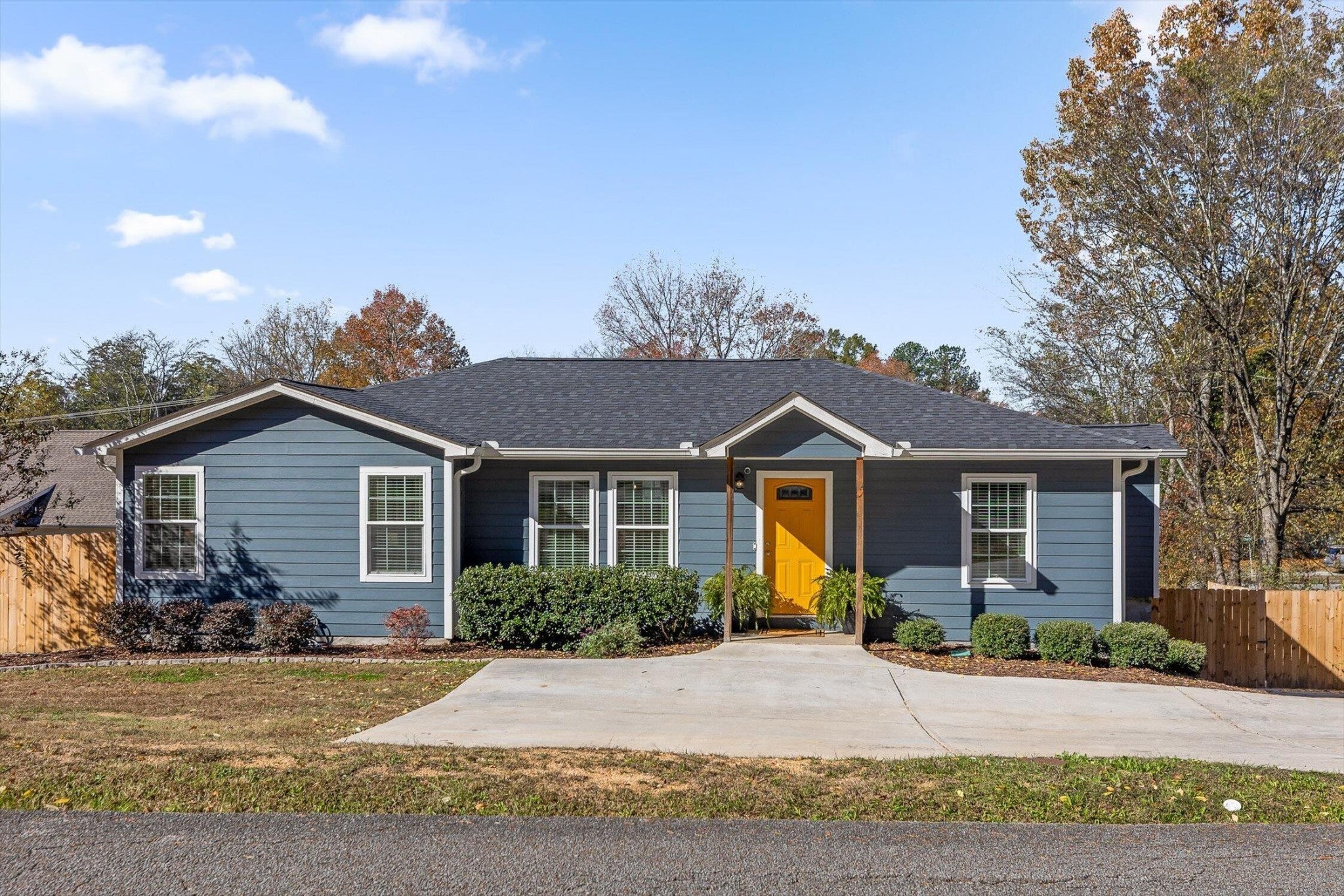 Photo of Listing #3045093