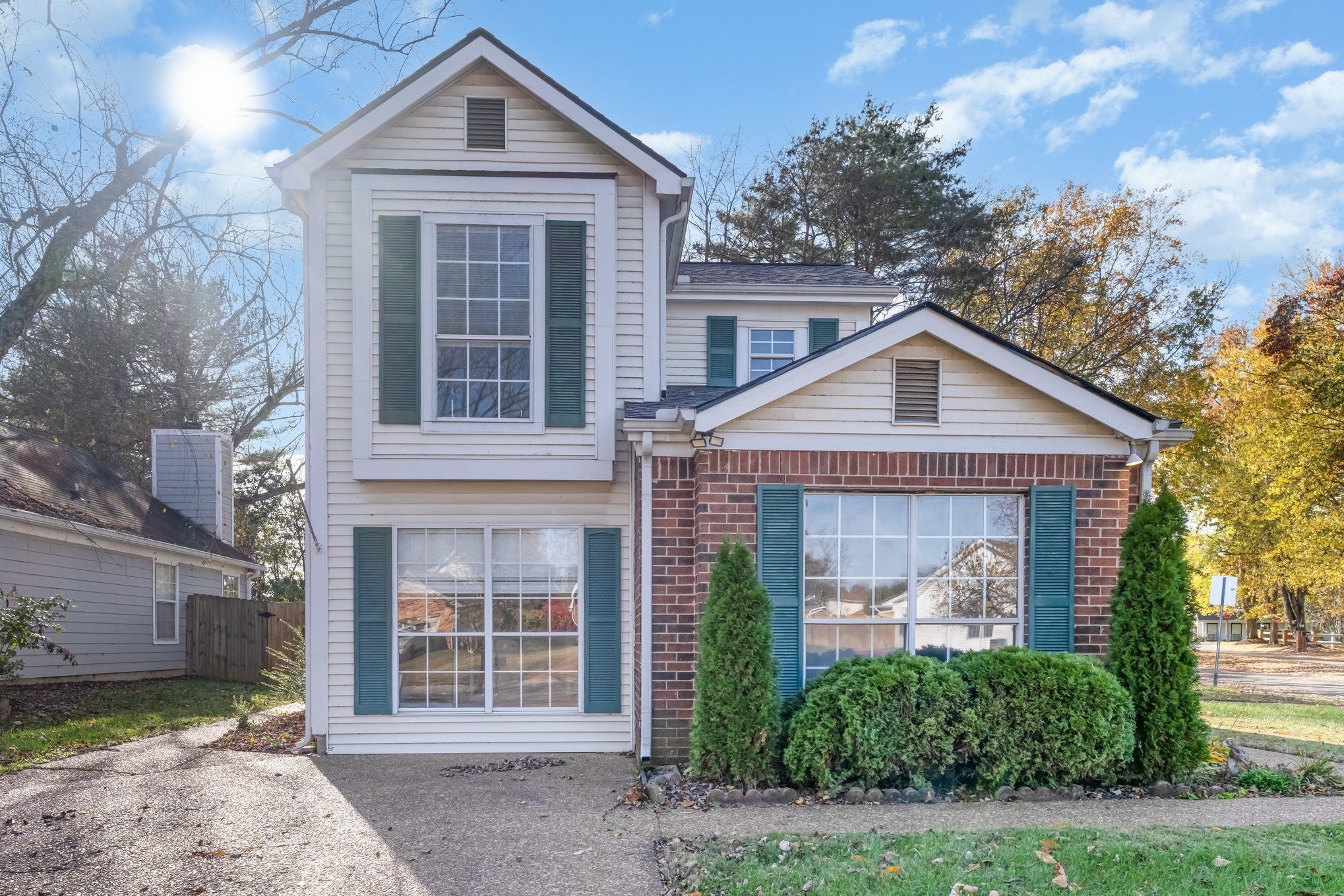 Photo of Listing #3045101