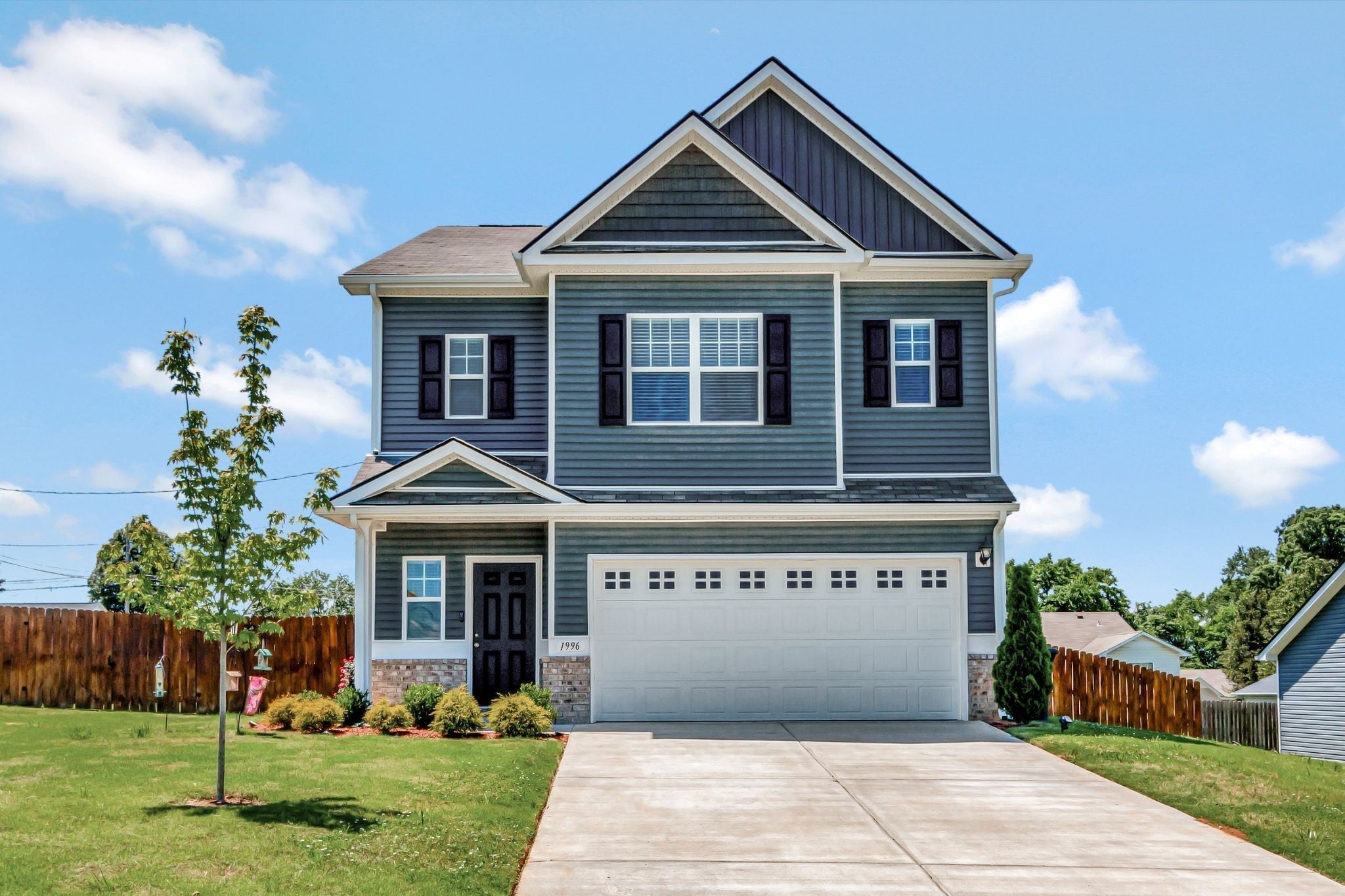 Photo of Listing #3045142