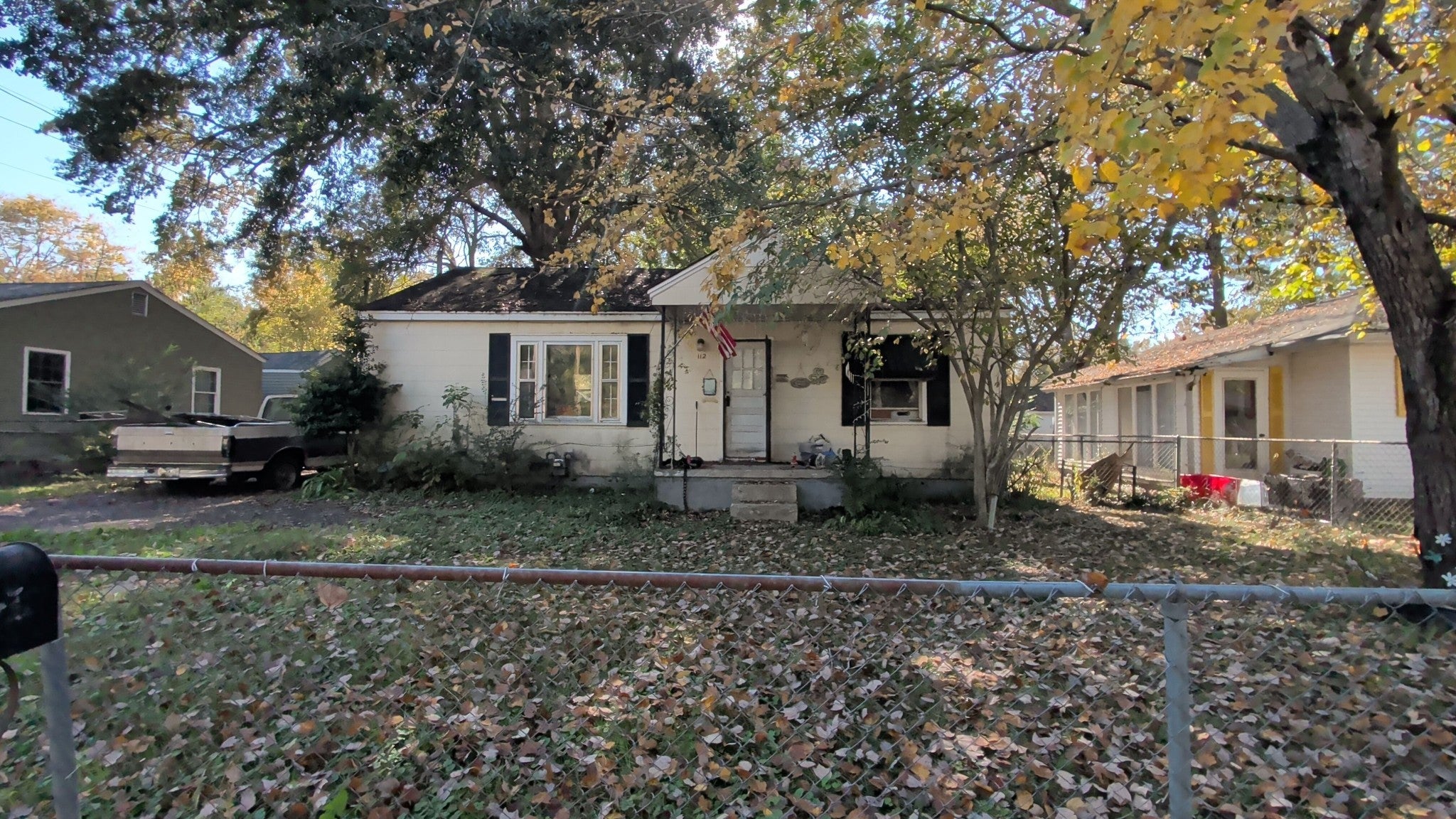 Photo of Listing #3045329