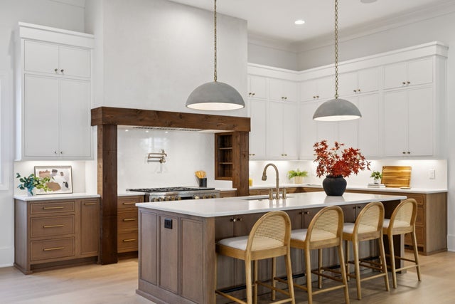 1408 Adams St, Franklin