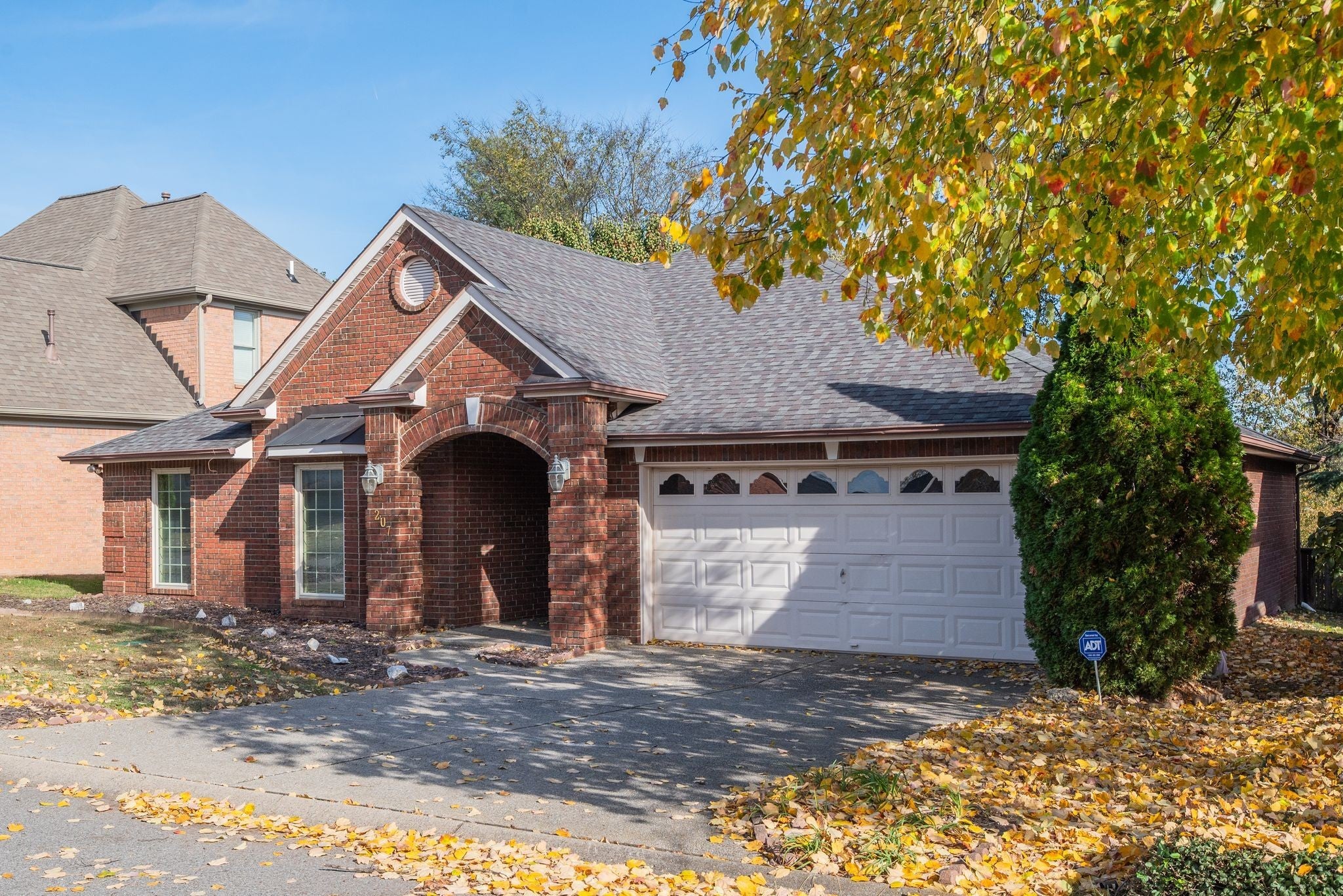 Photo of Listing #3045434